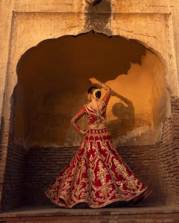Arusa by Faiza Saqlain