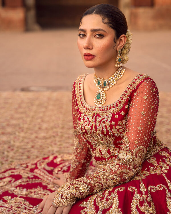 Arusa by Faiza Saqlain