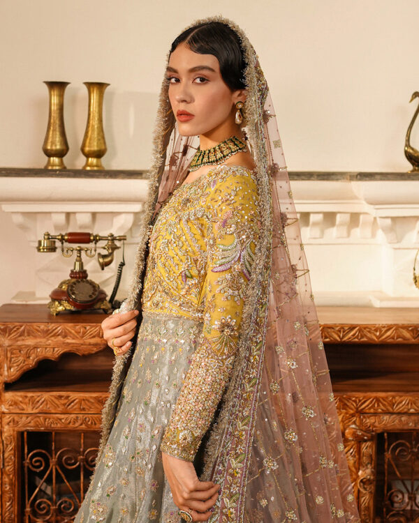 Najmeh by Faiza Saqlain