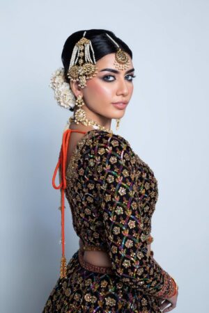 NAUSHAYZ by Fahad Hussayn